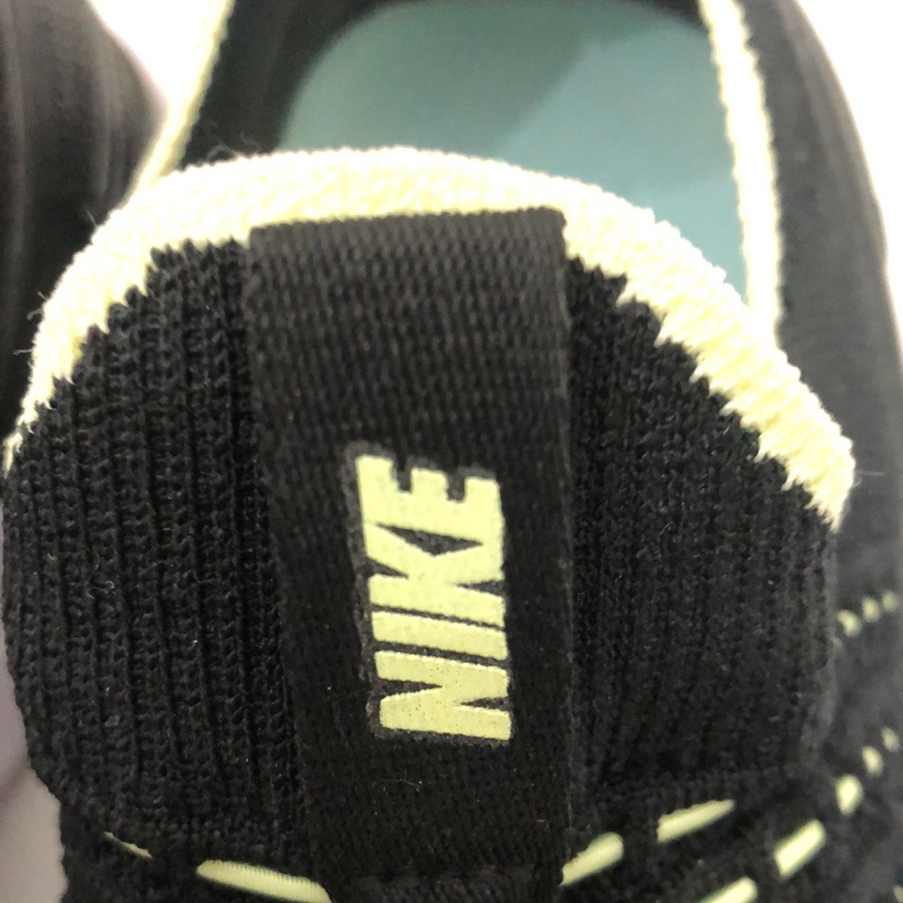 Nike React Phantom Flynit 2 Running Sneakers Wome… - image 5